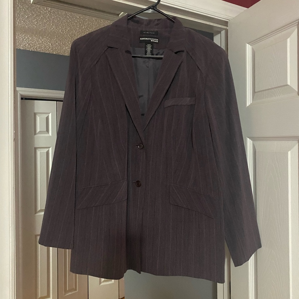 Plus Sized Lined Blazer/Suit Jacket